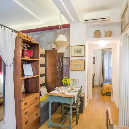 In The Center Of Apartment Rome